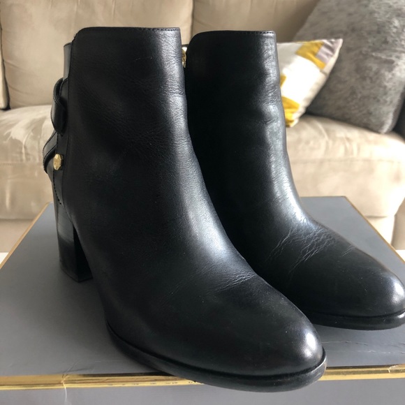Louise E.g. Cie - Zanara Leather Booties - Picture 2 of 6